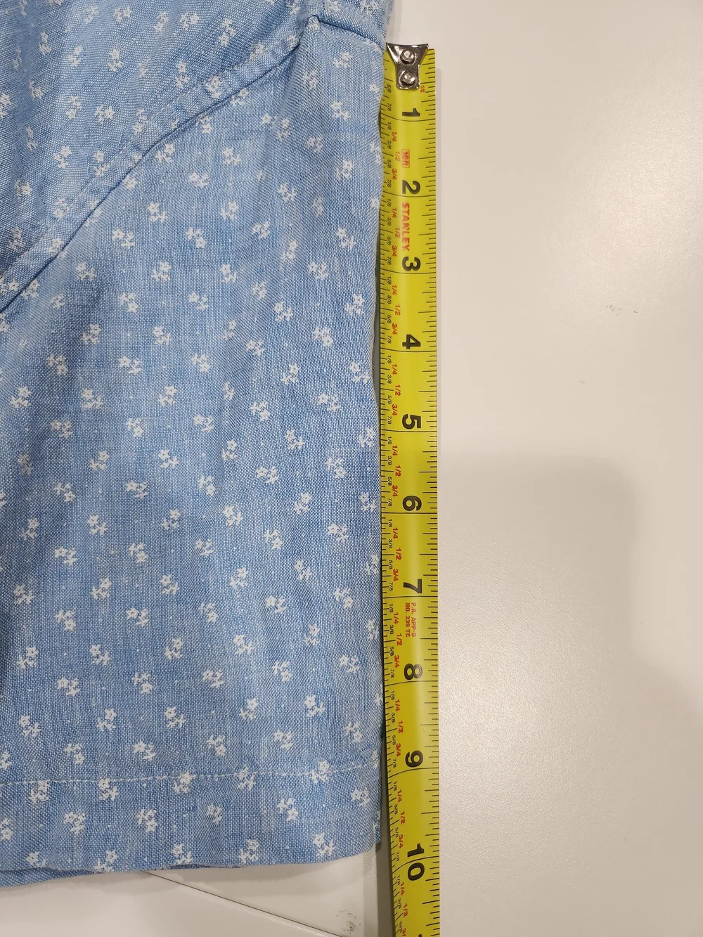 Banana Republic Blue Floral 100% Linen Camden Fit Short Sleeve Shirt Size L